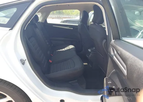 2015 Ford Fusion Se z USA, uszkodzony, nr VIN 1FA6P0H72F5129219